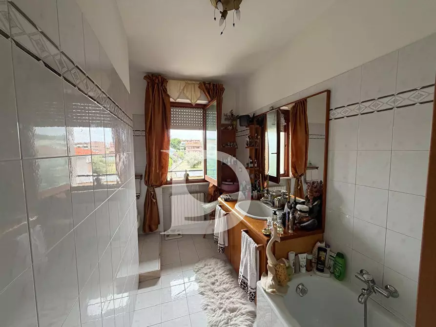 Immagine 23 di Casa semindipendente in vendita  in Via Piceni a Montesilvano
