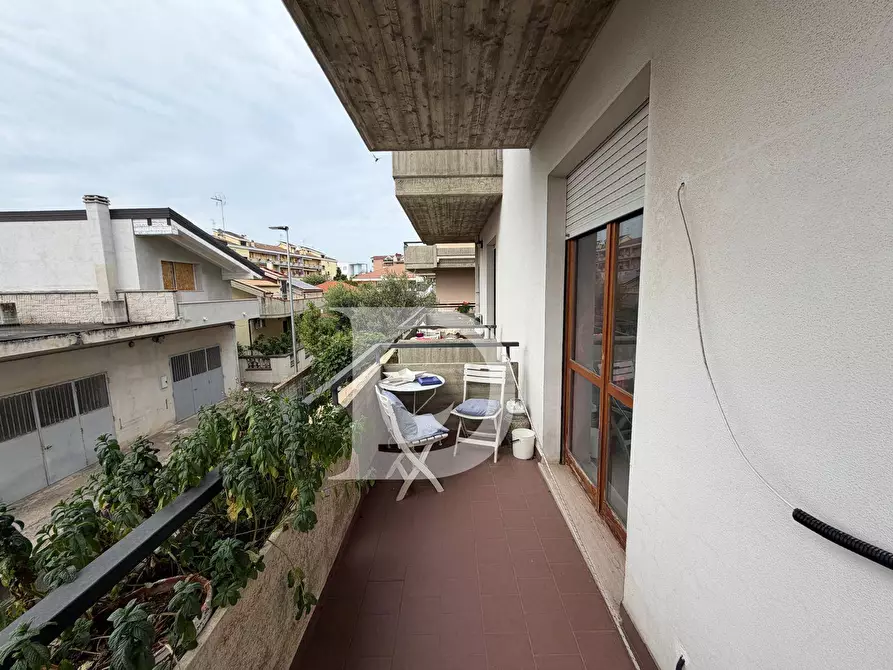 Immagine 32 di Casa semindipendente in vendita  in Via Piceni a Montesilvano
