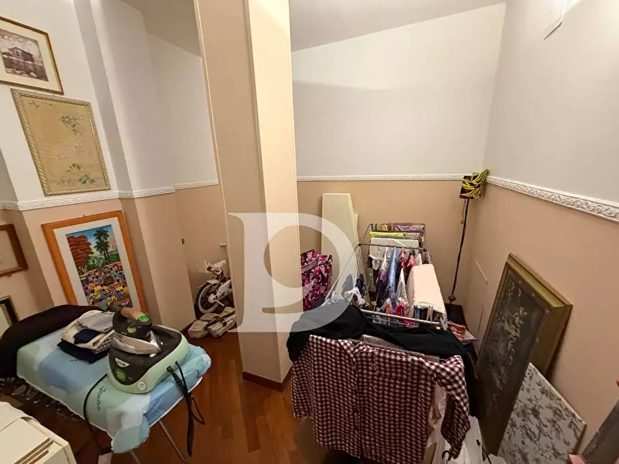 Immagine 28 di Appartamento in vendita  in Via Isonzo a Pescara