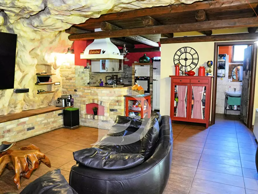 Immagine 18 di Casa indipendente in vendita  in Strada Vicinale Ciafardella a Pescara
