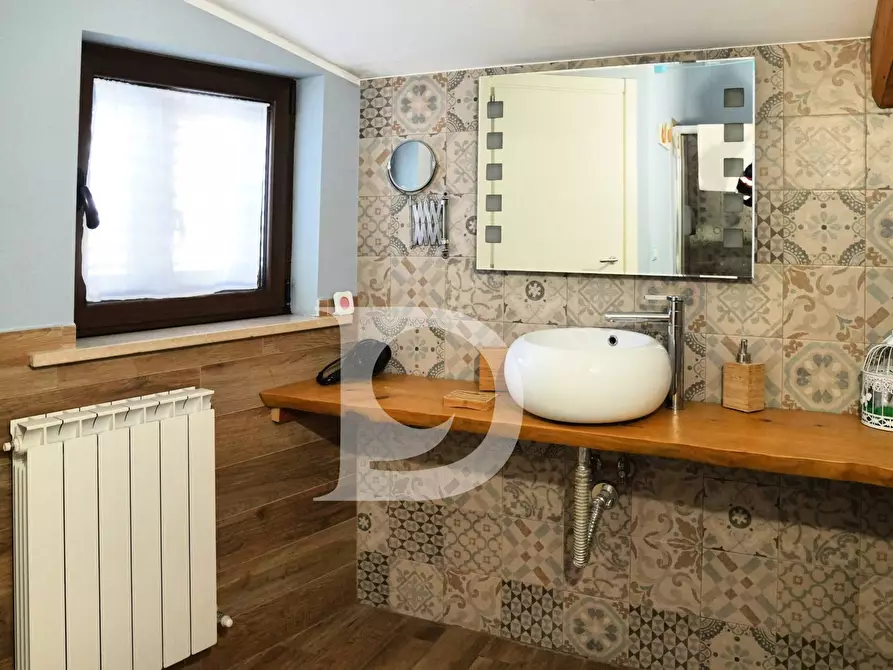 Immagine 28 di Casa indipendente in vendita  in Strada Vicinale Ciafardella a Pescara