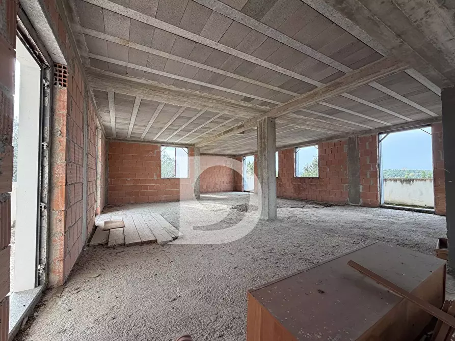 Immagine 19 di Palazzo in vendita  in Contrada Galliano s.n.c. a Loreto Aprutino