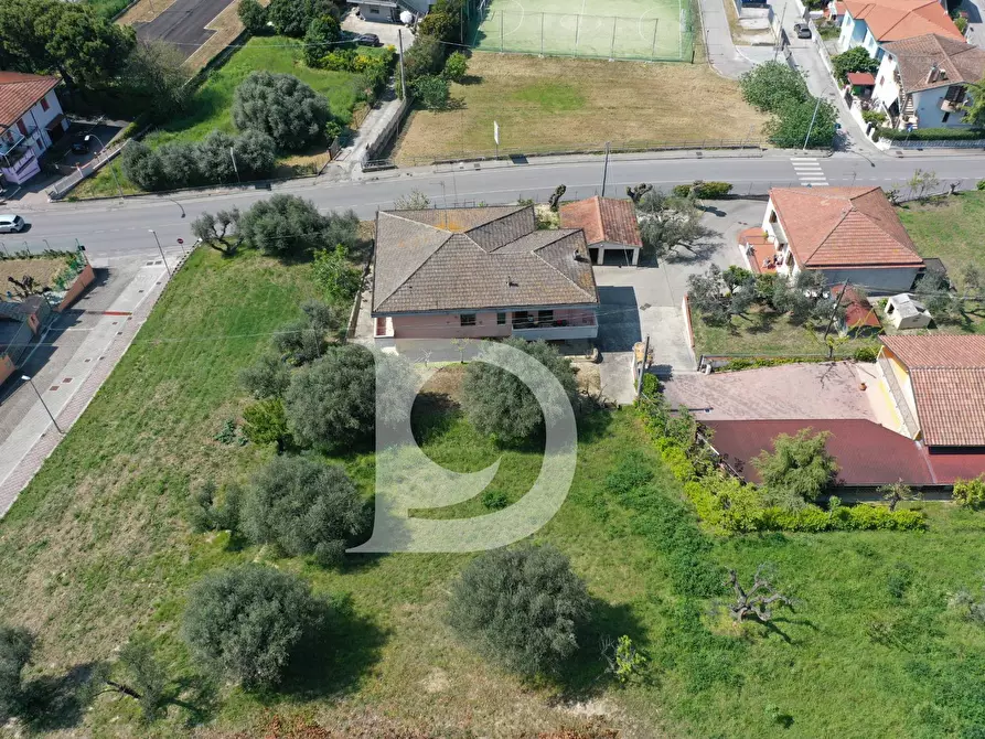 Immagine 1 di Terreno residenziale in vendita  in Via Chiarini a Montesilvano
