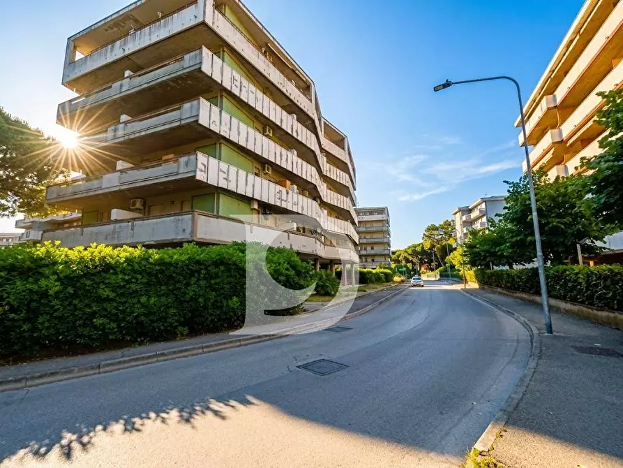 Immagine 27 di Appartamento in vendita  in Via Ticino 23 a Silvi