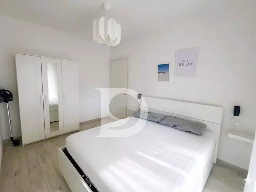 Immagine 22 di Appartamento in vendita  in Via Ticino 23 a Silvi