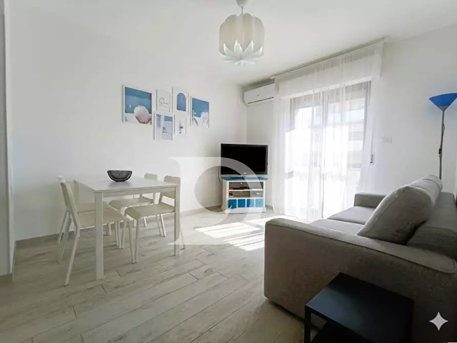 Immagine 10 di Appartamento in vendita  in Via Ticino 23 a Silvi
