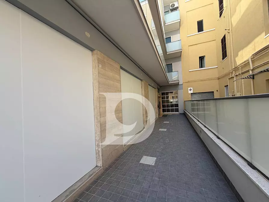 Immagine 4 di Appartamento in vendita  in Via Umbria 46 a Pescara