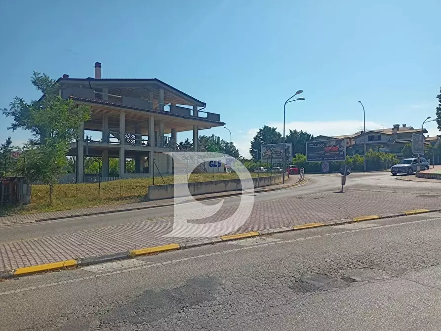 Immagine 4 di Casa indipendente in vendita  in Via Petruzzi a Città Sant'angelo