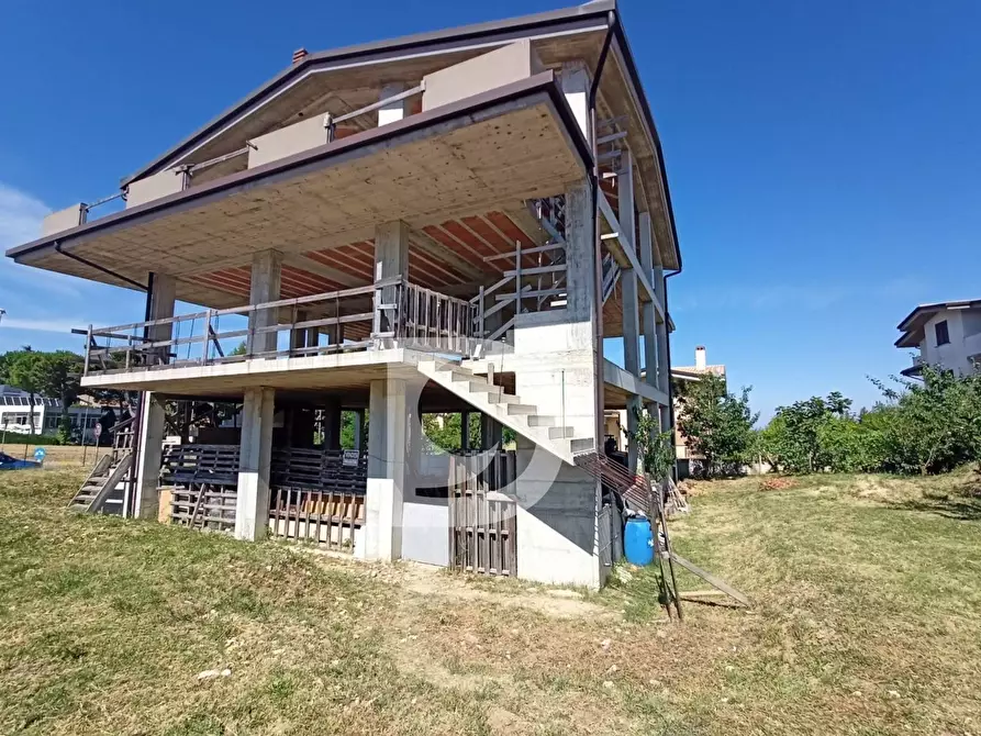 Immagine 23 di Casa indipendente in vendita  in Via Petruzzi a Città Sant'angelo
