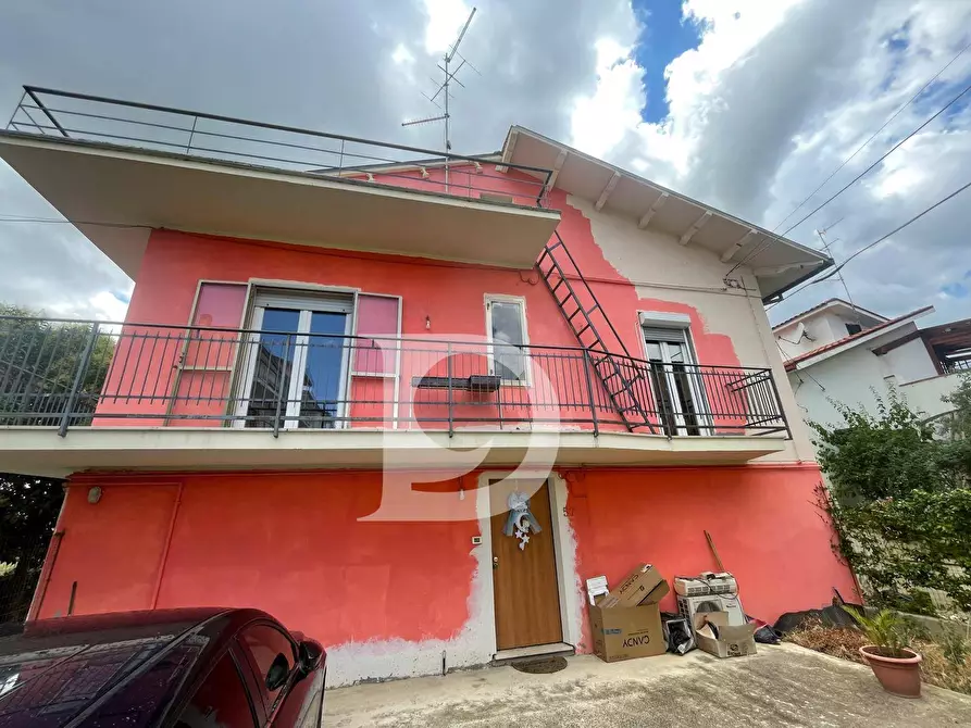 Immagine 33 di Appartamento in vendita  in Via Piave a Cepagatti