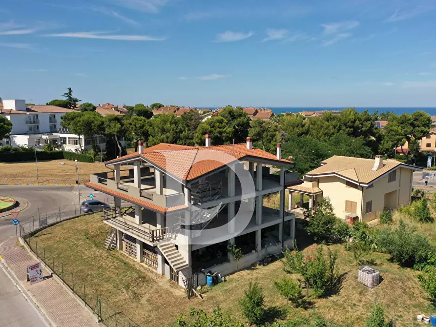 Immagine 28 di Casa indipendente in vendita  in Via Petruzzi a Città Sant'angelo