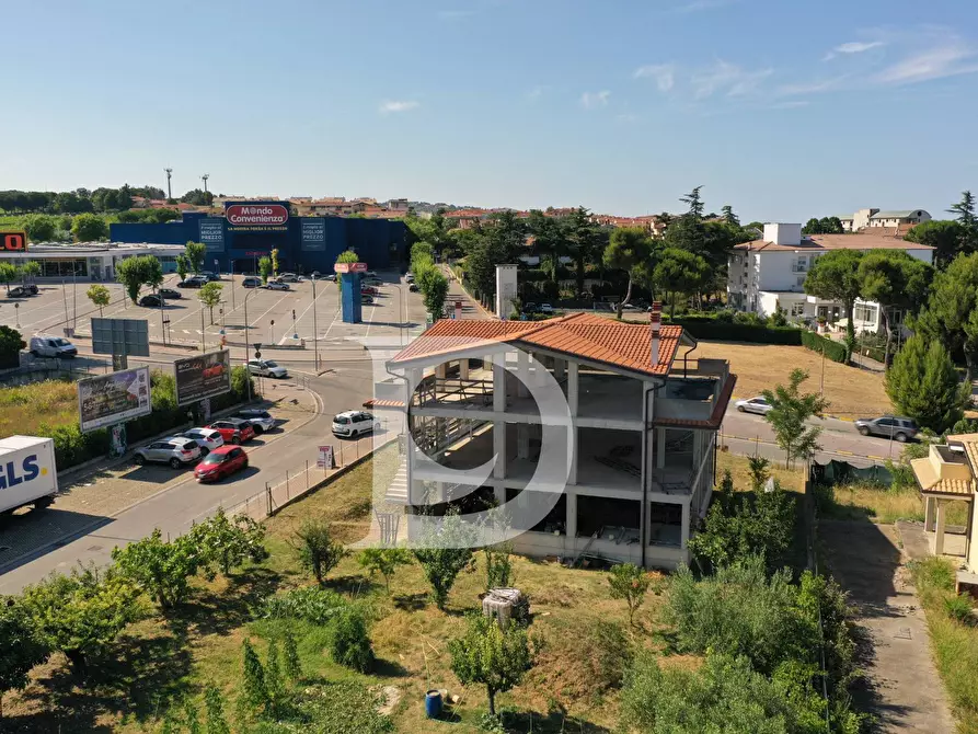 Immagine 29 di Casa indipendente in vendita  in Via Petruzzi a Città Sant'angelo