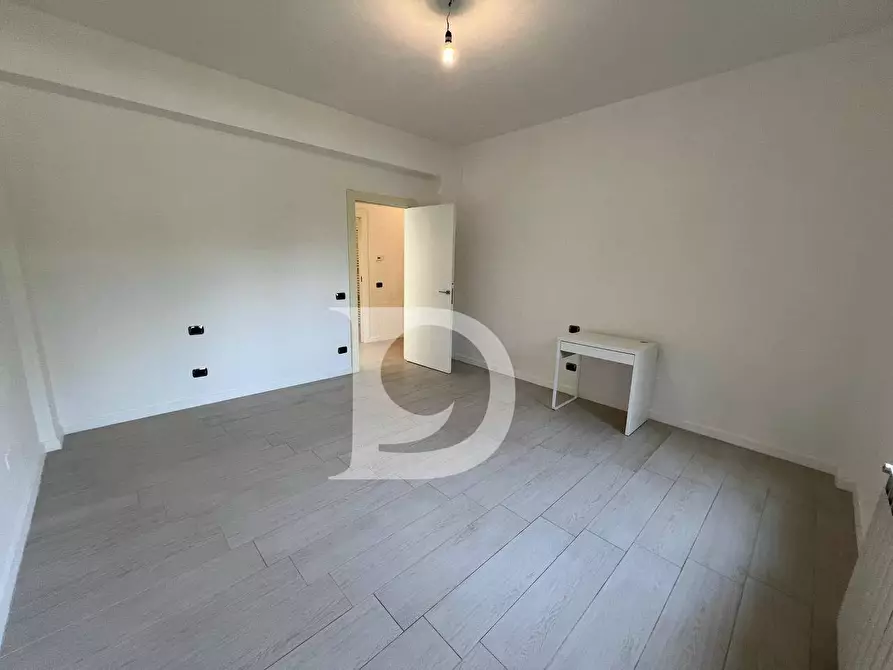Immagine 21 di Appartamento in vendita  in Via Michelangelo 60 a Pescara