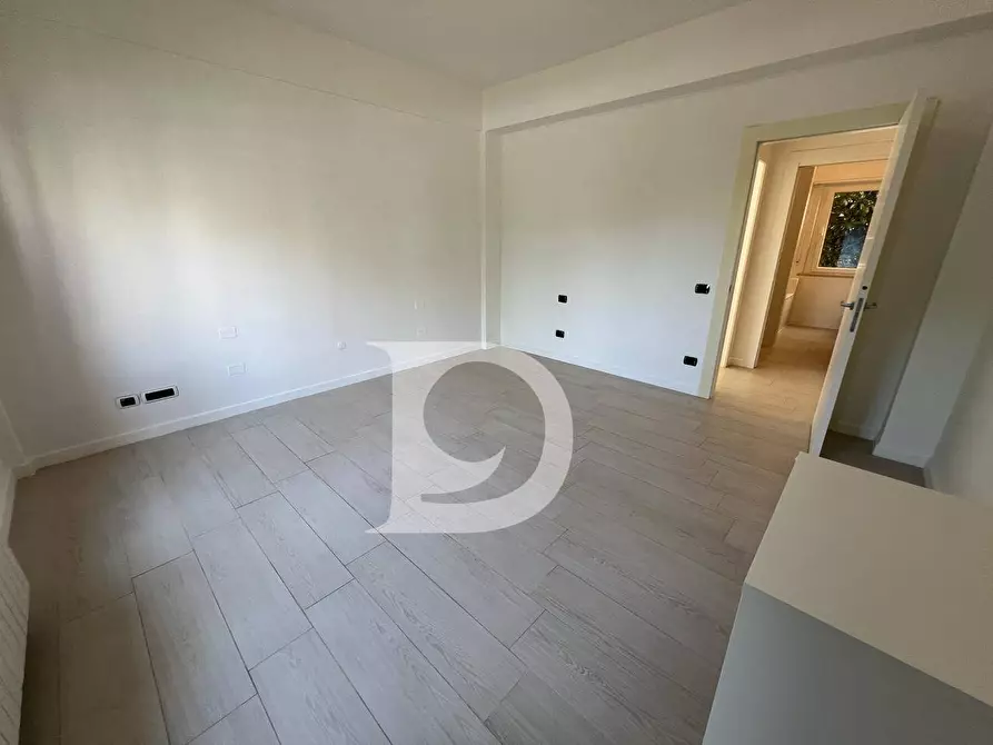 Immagine 25 di Appartamento in vendita  in Via Michelangelo 60 a Pescara