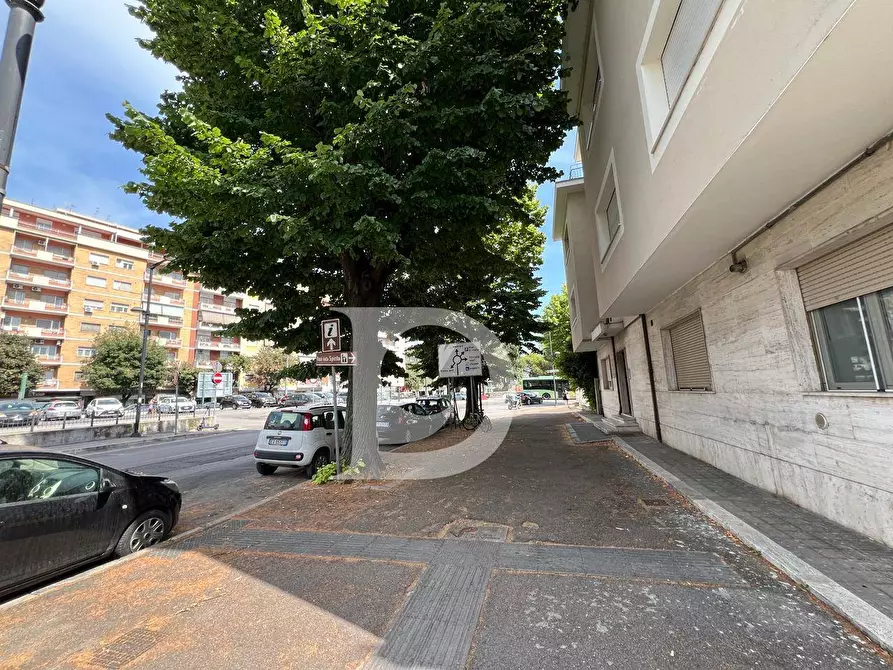 Immagine 30 di Appartamento in vendita  in Via Michelangelo 60 a Pescara