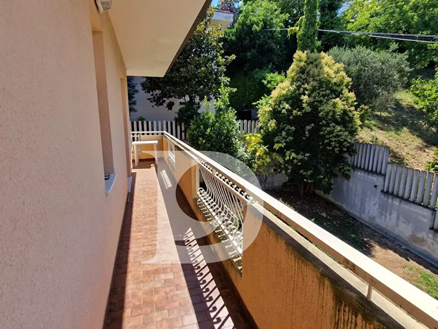 Immagine 27 di Appartamento in vendita  in Via Vado Di Sole 12 a Pescara