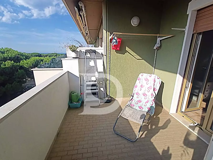 Immagine 22 di Appartamento in vendita  in Via Leonardo da Vinci 90 a Silvi