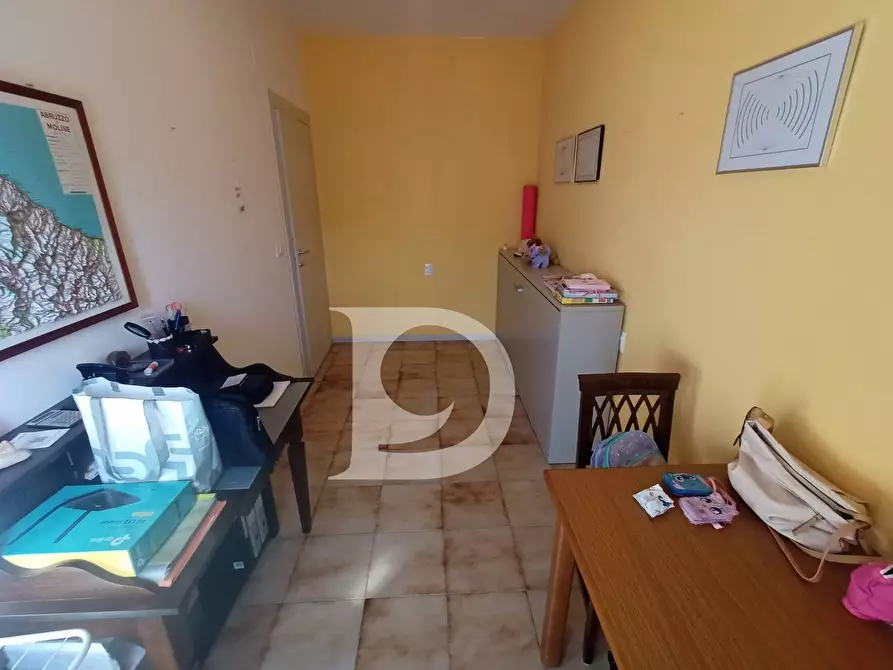 Immagine 19 di Appartamento in vendita  in Via Leonardo da Vinci 90 a Silvi