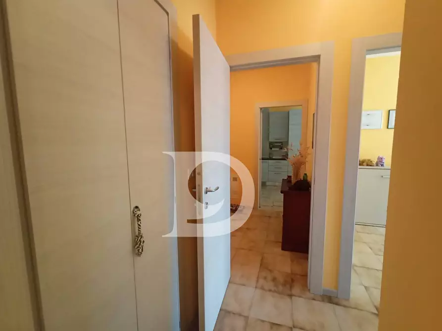 Immagine 11 di Appartamento in vendita  in Via Leonardo da Vinci 90 a Silvi