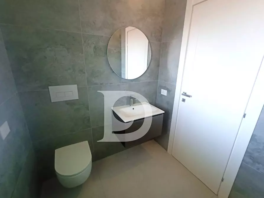 Immagine 32 di Appartamento in vendita  in Viale Matrino 37 a Città Sant'angelo