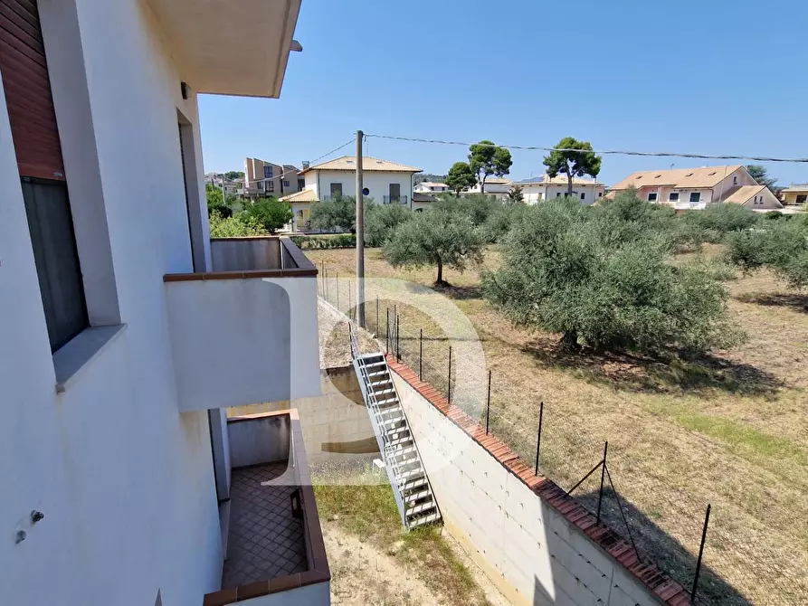 Immagine 18 di Casa indipendente in vendita  in Viale dei Pini 126 a Brittoli