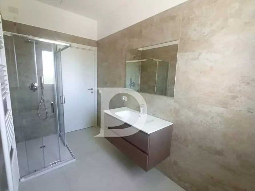 Immagine 27 di Appartamento in vendita  in Viale Matrino 37 a Città Sant'angelo
