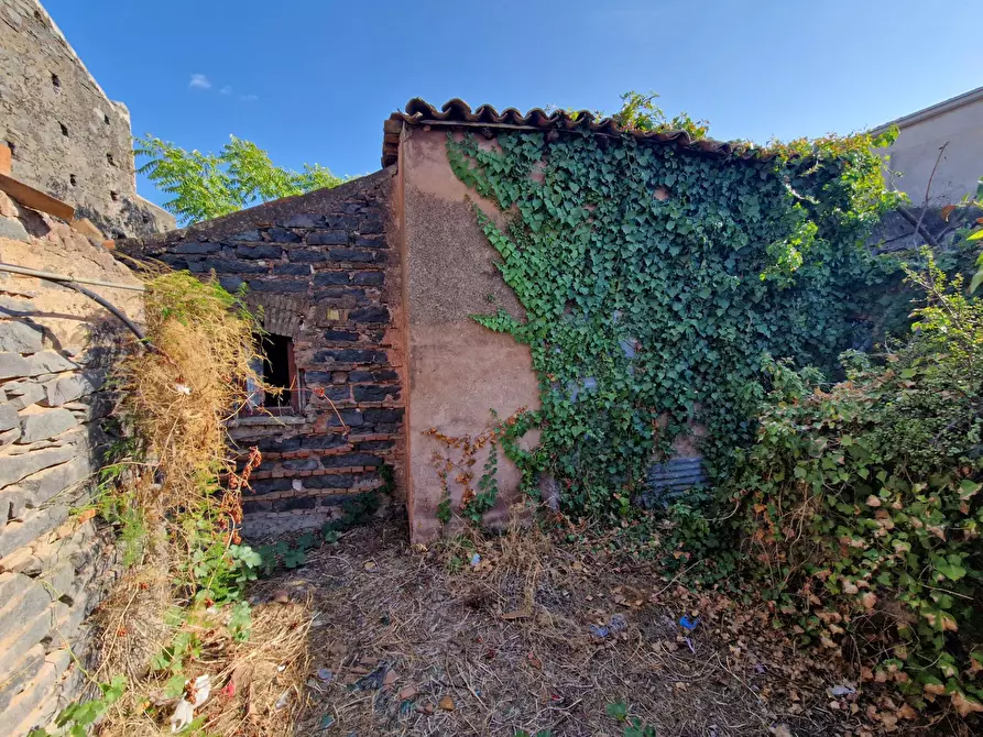 Immagine 8 di Casa indipendente in vendita  in via Vitaliti 52 a Catania