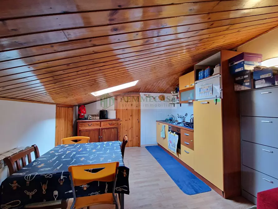 Immagine 23 di Appartamento in vendita  in Via Lorenzo Bolano 6 a Gravina Di Catania