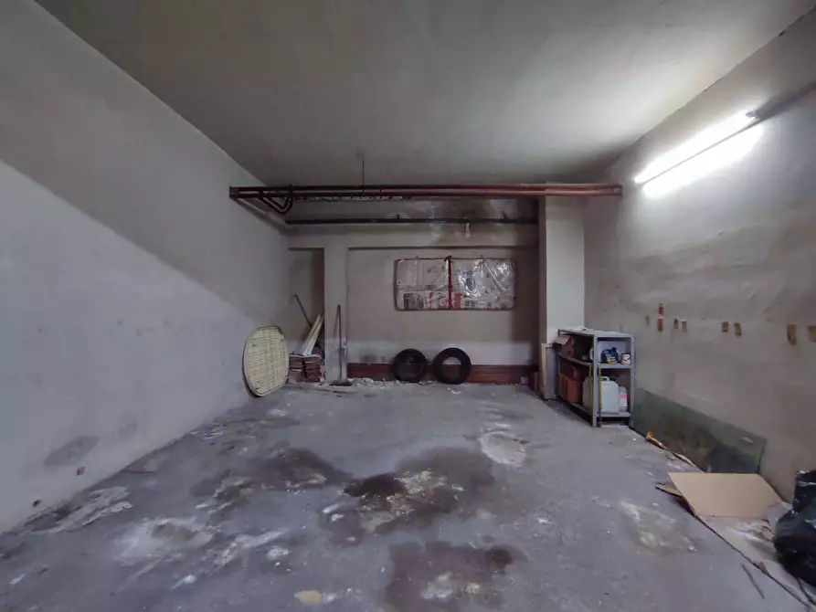 Immagine 18 di Box auto in vendita  in Via Coffa Caruso 1 a Catania