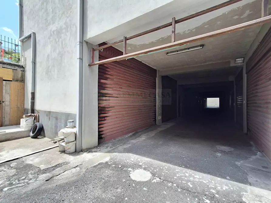 Immagine 15 di Box auto in vendita  in Via Leucatia 131 a Catania