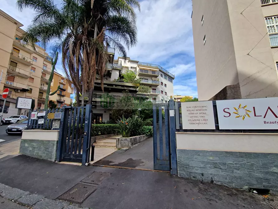 Immagine 17 di Appartamento in vendita  in Via Ardizzone Gioeni 38 a Catania