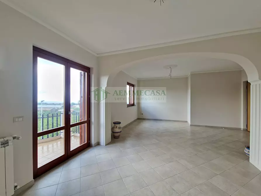 Immagine 9 di Appartamento in vendita  in Via Angelina Damiani Lanza 26-28 a Giarre