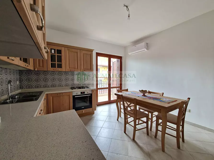 Immagine 14 di Appartamento in vendita  in Via Angelina Damiani Lanza 26-28 a Giarre