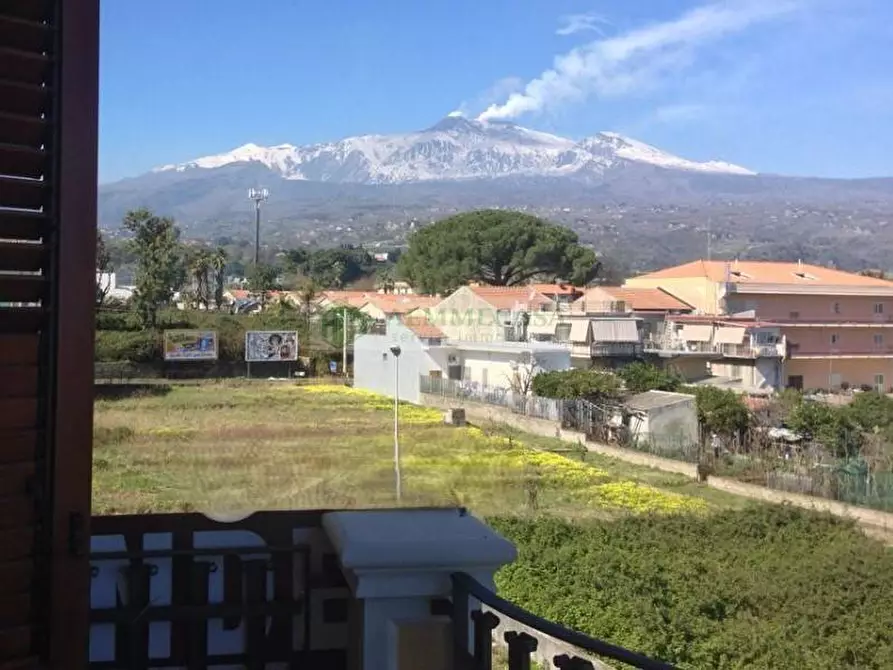 Immagine 31 di Appartamento in vendita  in Via Angelina Damiani Lanza 26-28 a Giarre