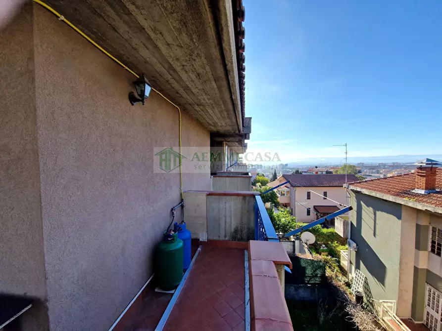 Immagine 12 di Appartamento in vendita  in Via Renzo De Felice 10 a Gravina Di Catania