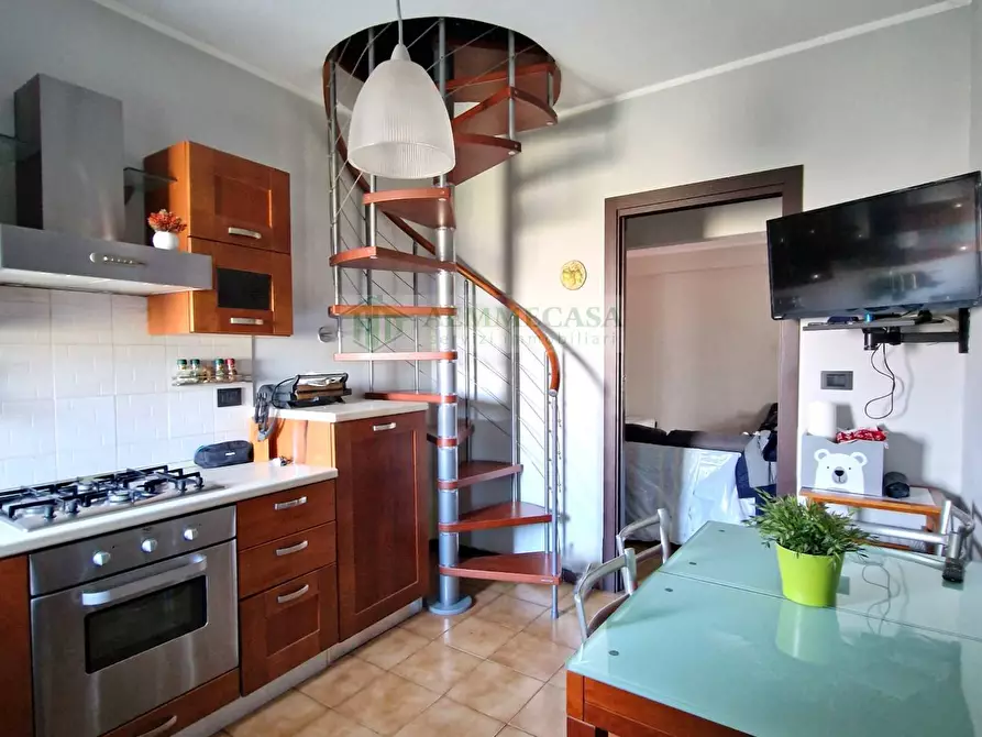 Immagine 11 di Appartamento in vendita  in Via Renzo De Felice 10 a Gravina Di Catania