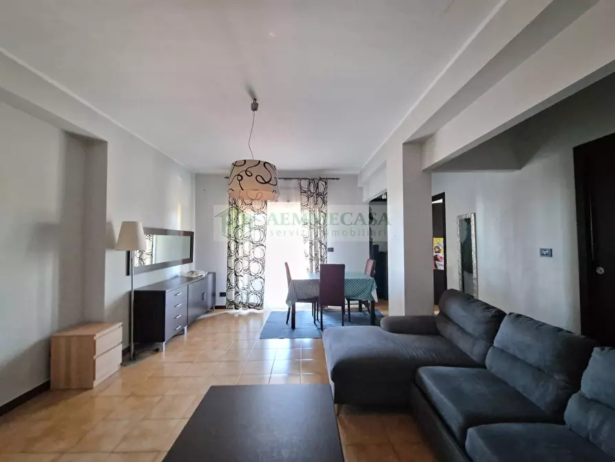 Immagine 4 di Appartamento in vendita  in Via Renzo De Felice 10 a Gravina Di Catania