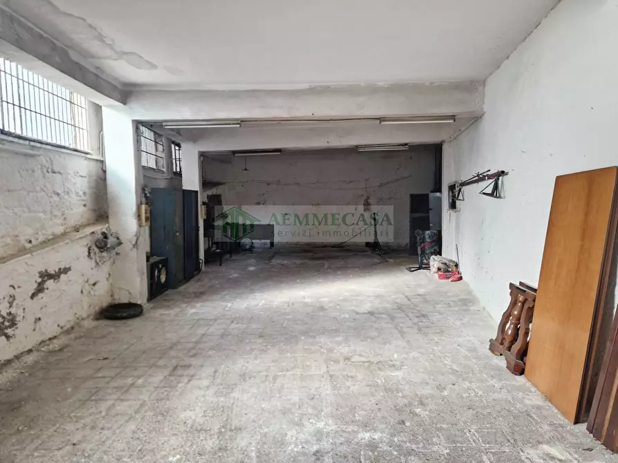 Immagine 2 di Magazzino in affitto  in Via Del Bosco 360 a Catania