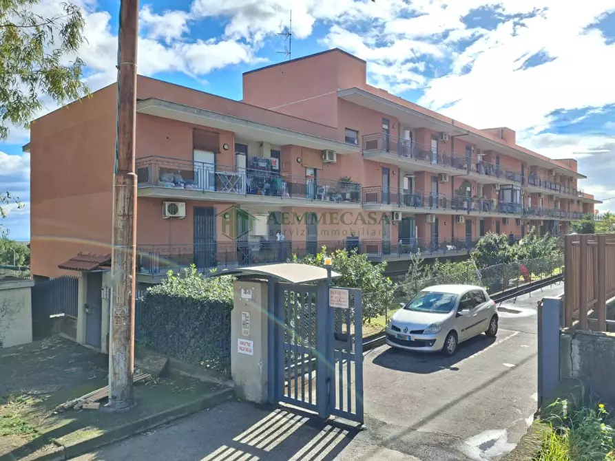 Immagine 1 di Appartamento in vendita  in Stradale San Giorgio 35a a Catania