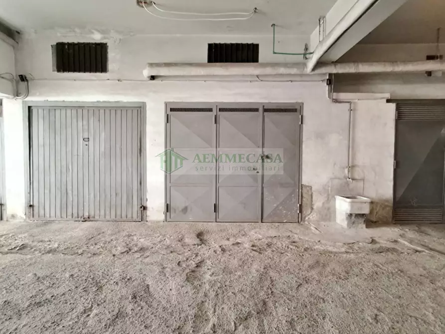 Immagine 18 di Box auto in vendita  in Via Luigi Sturzo 1 a Sant'agata Li Battiati