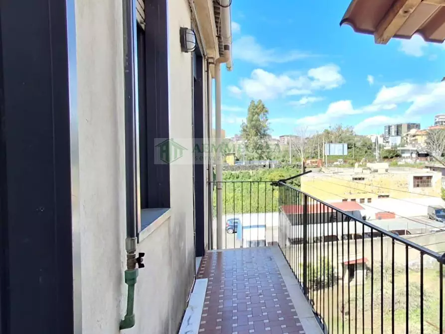 Immagine 16 di Appartamento in vendita  in Via Vincenzo Gemito a Catania