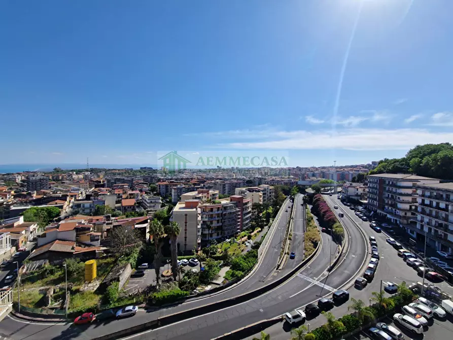 Immagine 14 di Attico in vendita  in Via Due Obelischi 46 a Gravina Di Catania