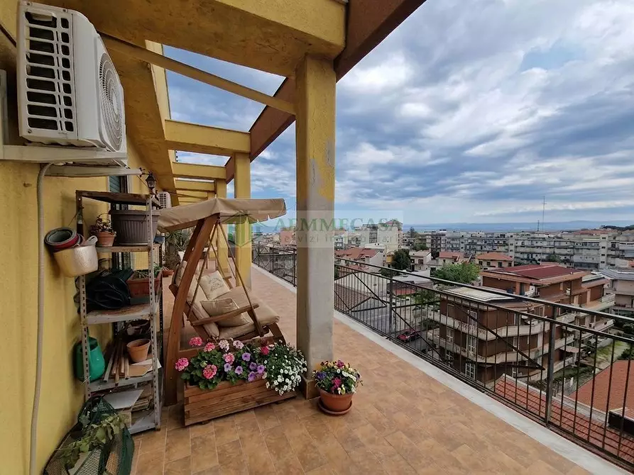Immagine 29 di Appartamento in vendita  in Via Del Bosco 242 a Catania