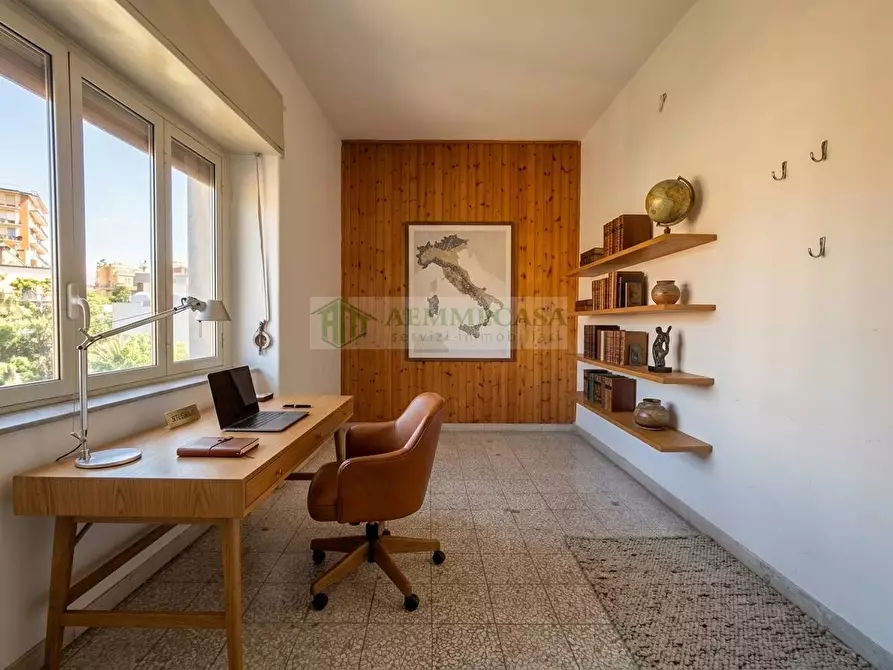 Immagine 24 di Appartamento in vendita  in Via Antonino Ferrarotto 9 a Catania