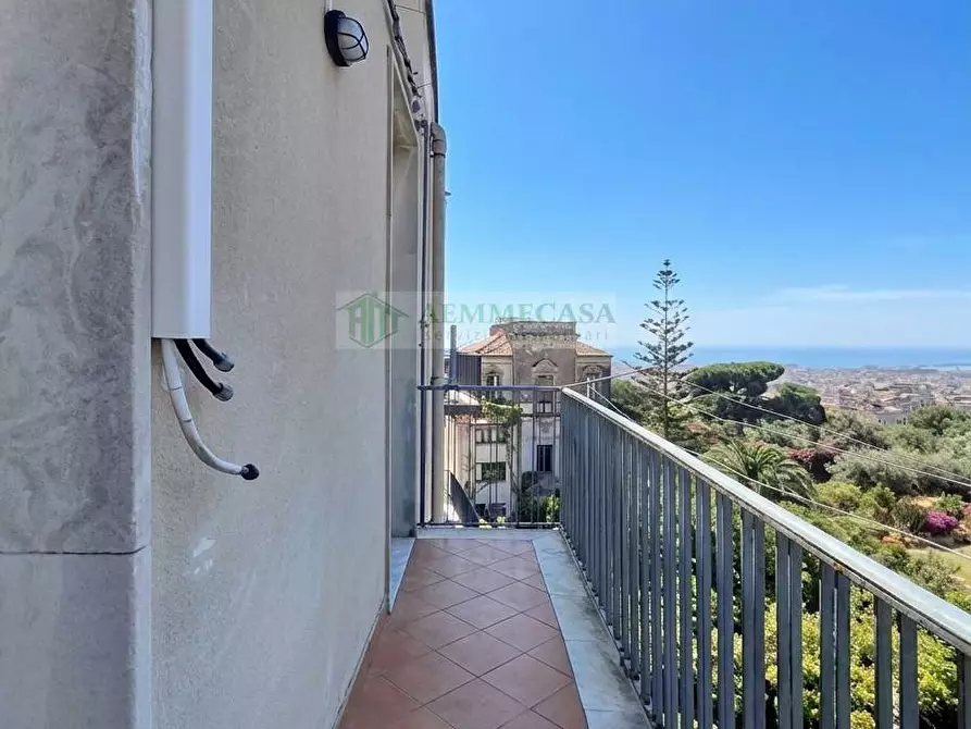 Immagine 20 di Appartamento in vendita  in Via Antonino Ferrarotto 9 a Catania
