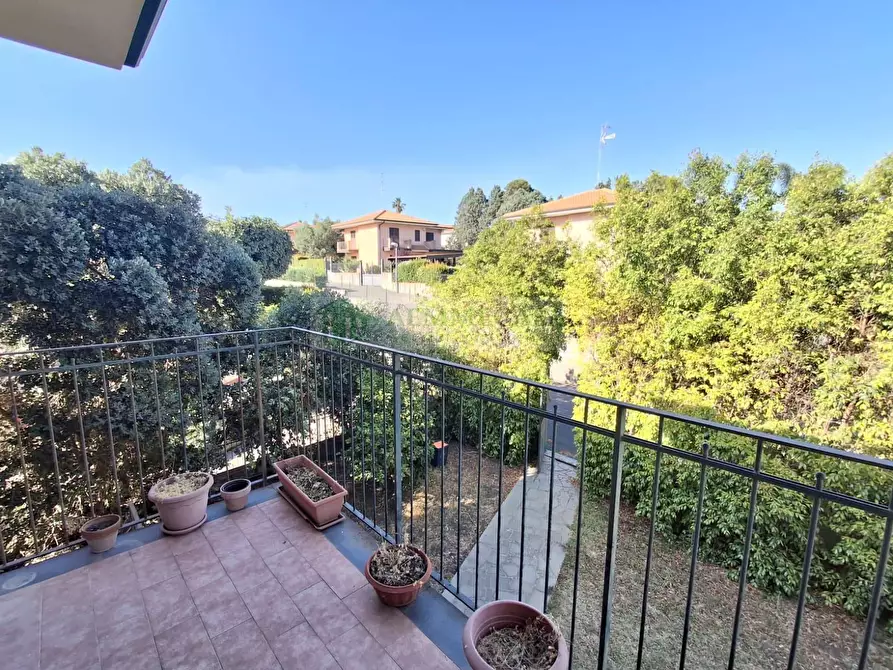 Immagine 15 di Villa in vendita  in Via Torre del Filosofo 4 a Gravina Di Catania