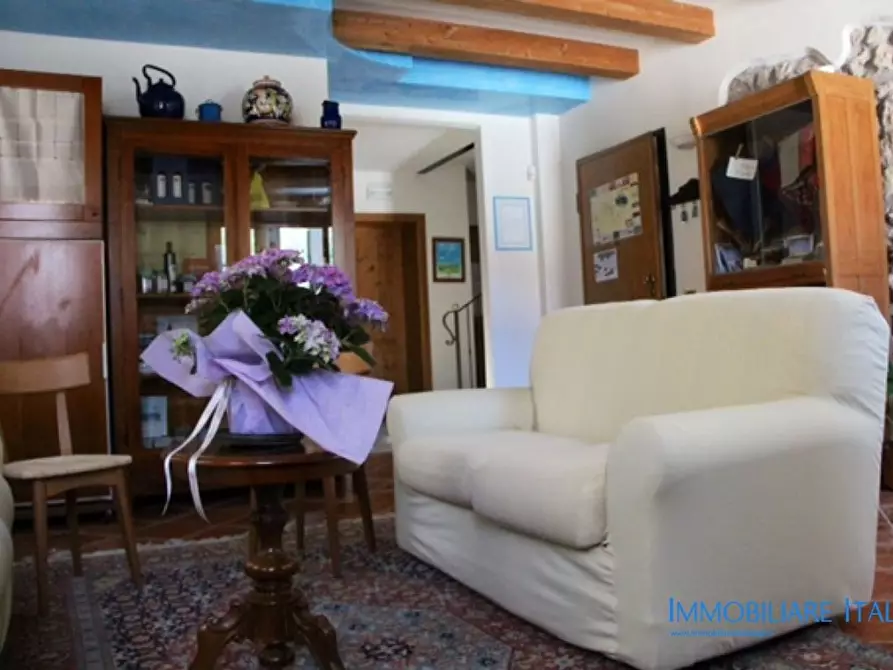 Immagine 21 di Agriturismo in vendita  in Mandolare 6 a Barbarano Vicentino