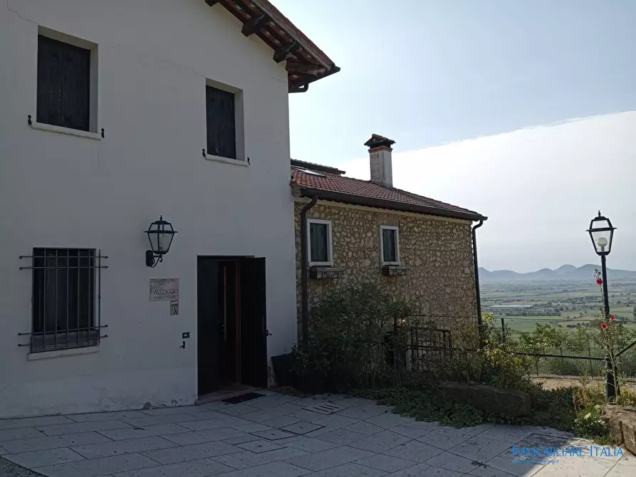 Immagine 37 di Agriturismo in vendita  in Mandolare 6 a Barbarano Vicentino
