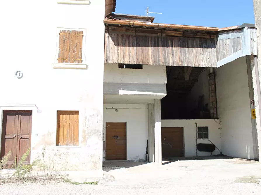 Immagine 2 di Rustico / casale in vendita  in via osteria 5 a Badia Calavena