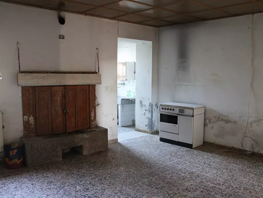 Immagine 9 di Rustico / casale in vendita  in via osteria 5 a Badia Calavena